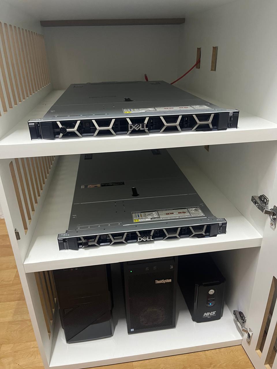 Infraestrutura e servidores instalados pela Perondi Tech em Sananduva RS