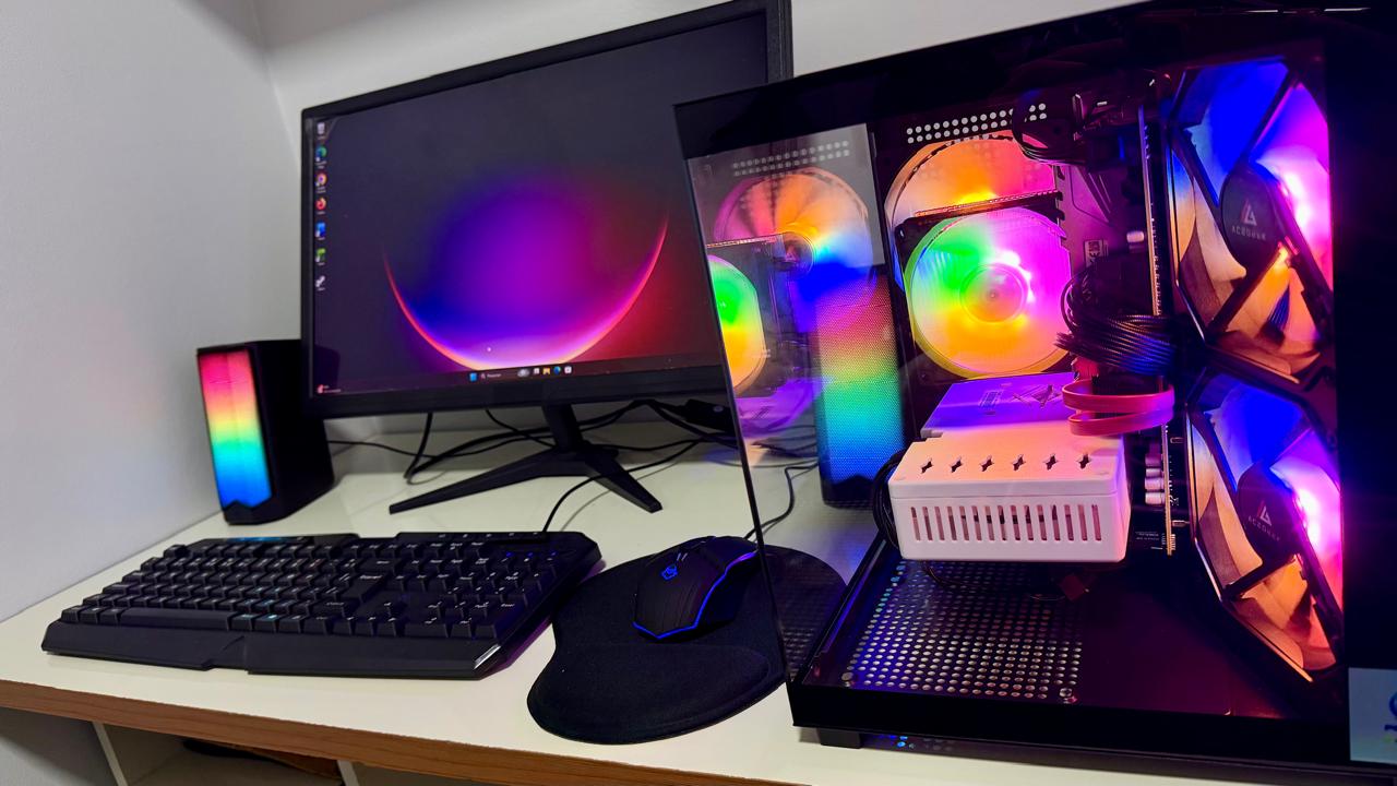 Setup gamer montado pela Perondi Tech